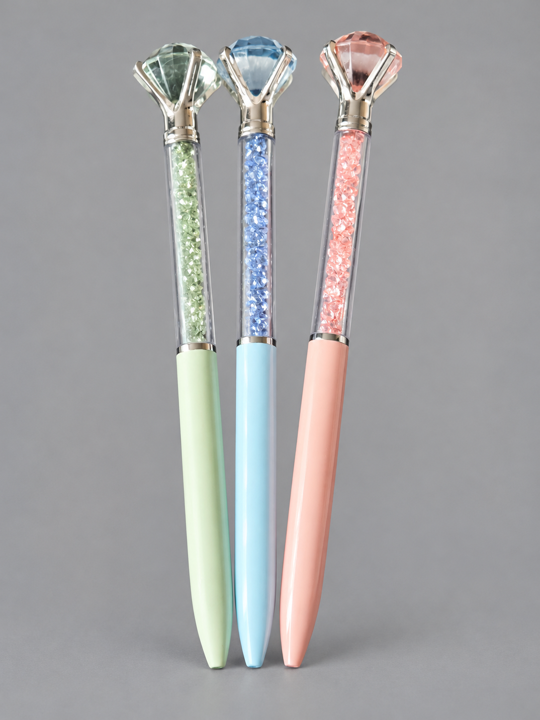 Crystal-Effect Diamond Pen: Faux crystal-effect basket filler · black ink